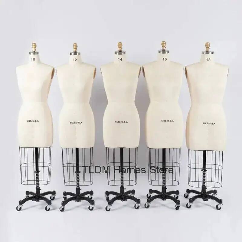 Dreidimensionale Lieferungen R – The Wedding Supply Store Bewertung und Preis