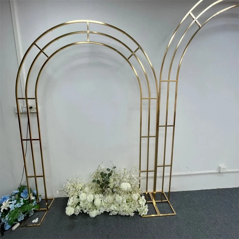 Hochzeitsbogenständer aus Meta – The Wedding Supply Store Bewertung und Preis