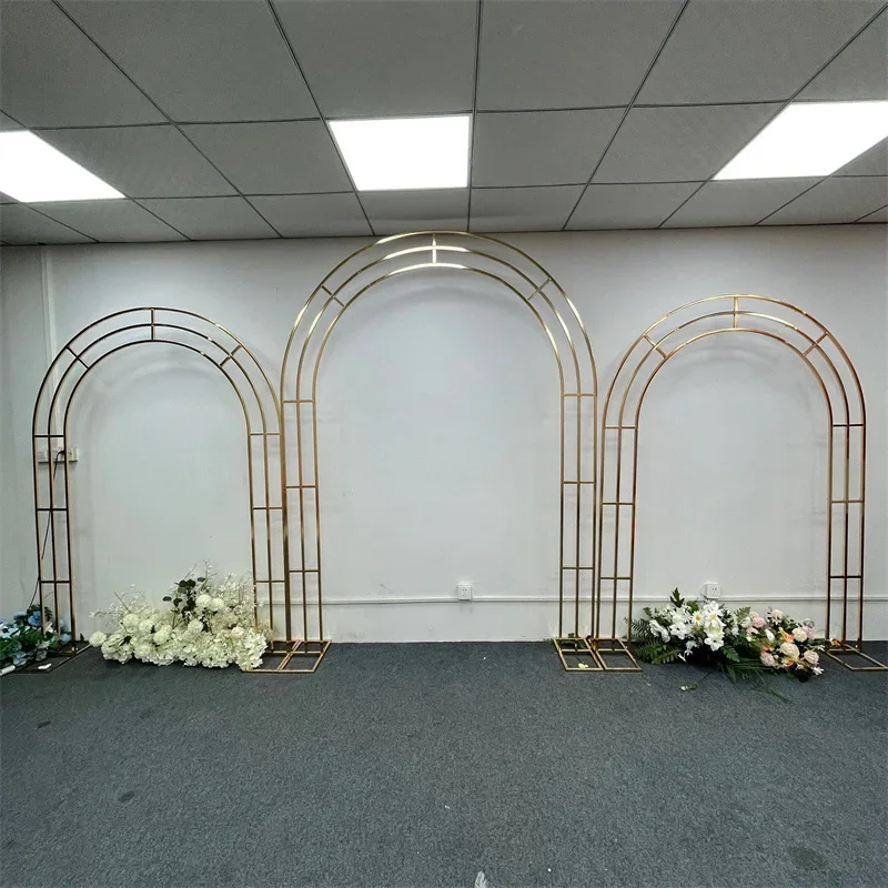 Hochzeitsbogenständer aus Meta – The Wedding Supply Store Bewertung und Preis